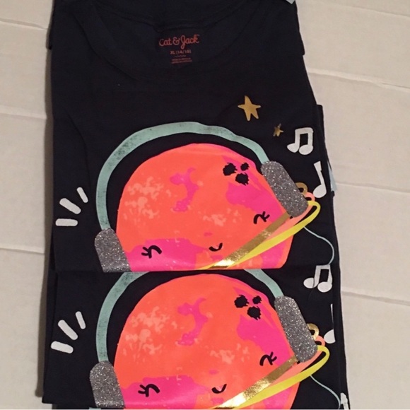 2 Kids XL(14/16) T-shirt Top Navy Blue Planet Graphics Lot Of 2 - Picture 1 of 6